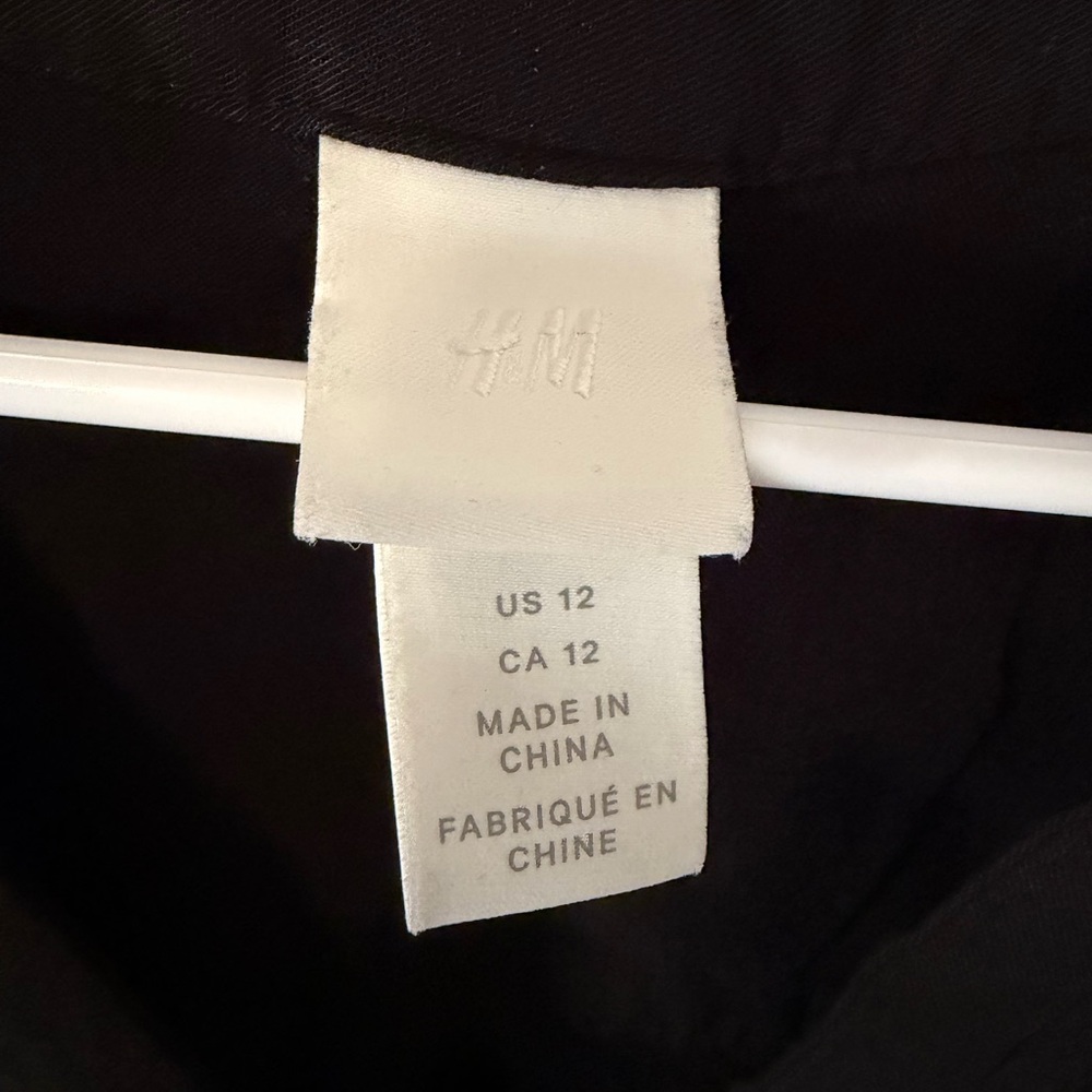 H&M Black Tunic Top for Women - Picture 2 of 4